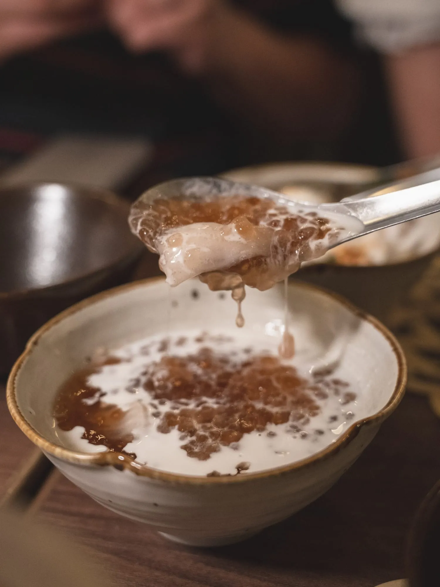 晶瑩剔透且煙靭的泰公館椰子真西米露